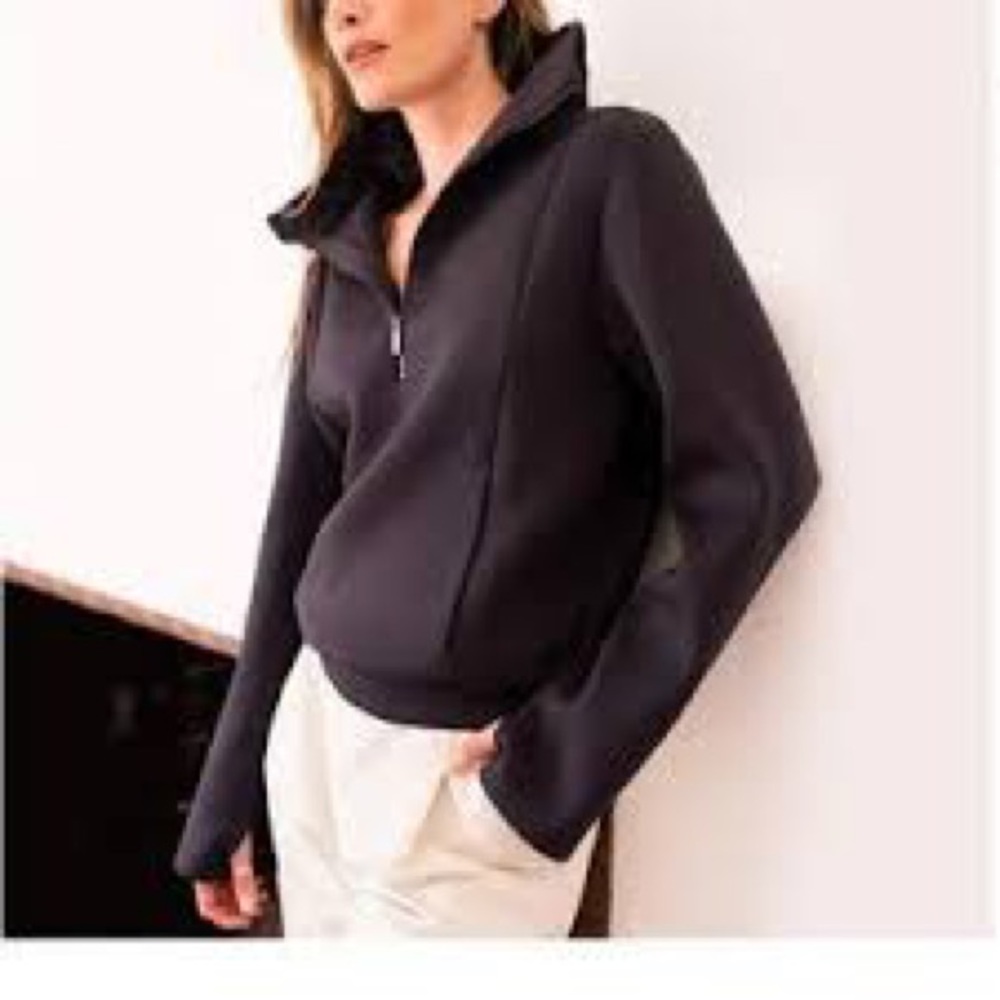 ADAY Home Stretch Pullover in Black, Size Small
